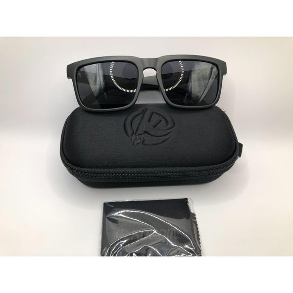 New In Plastic KDeam Sunglasses UV400 POLARIZED!! - Picture 7 of 7